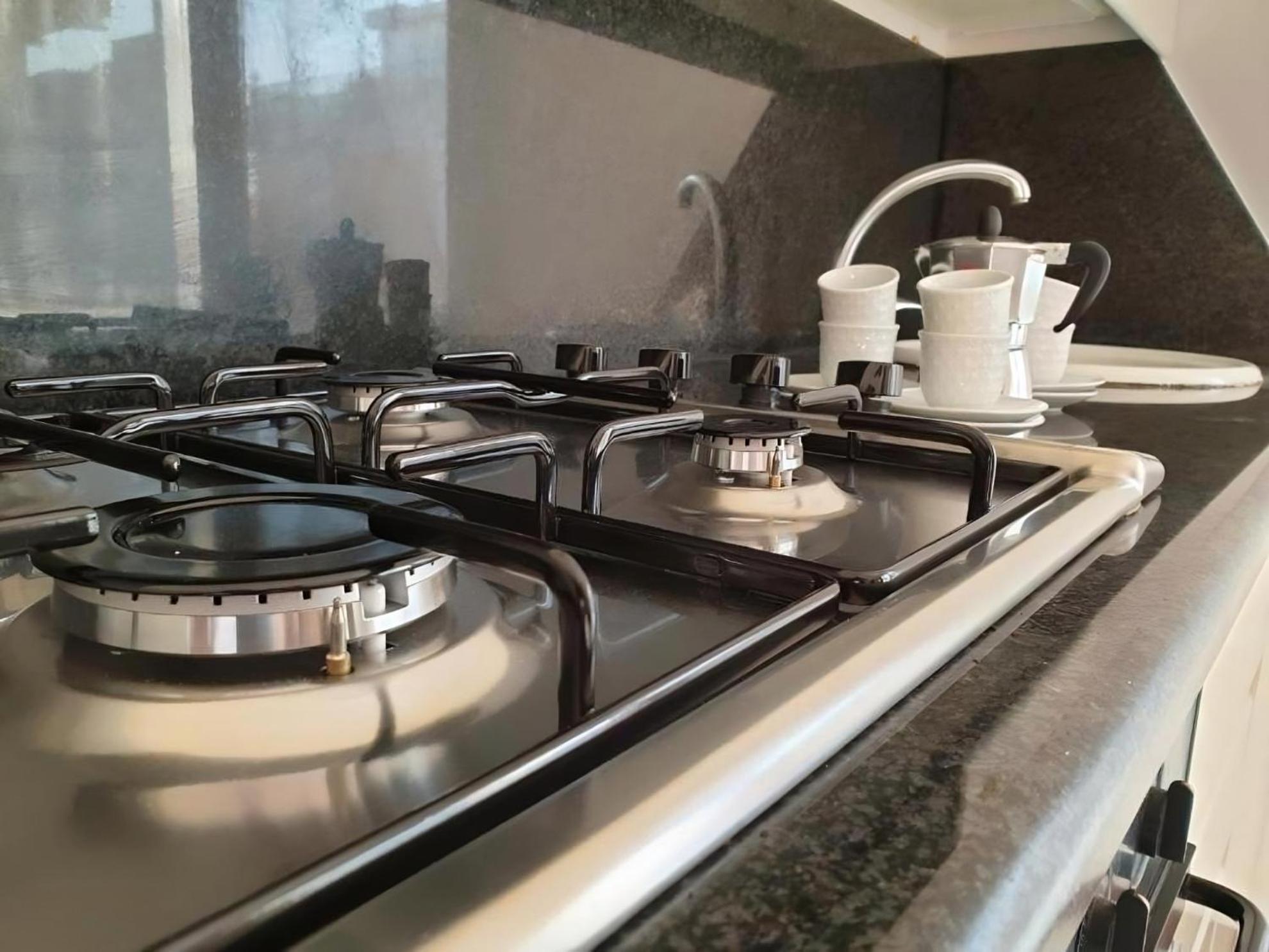 Irene'S Apartment テッラチーナ エクステリア 写真